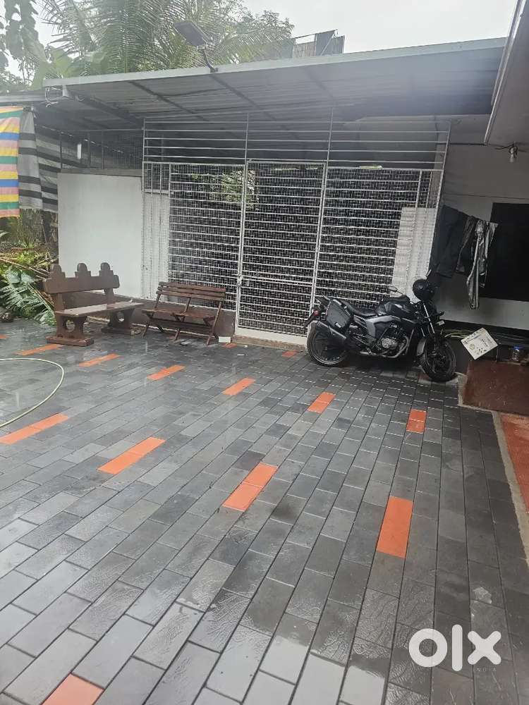 Room with kitchen in Ramanattukara by pass  junction