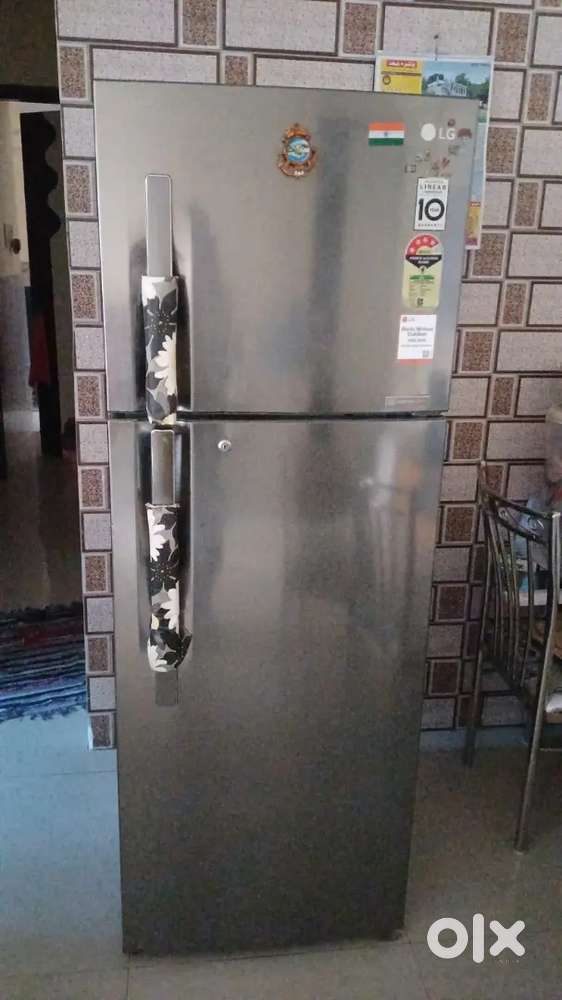 LG Refrigerator 310 ltrs