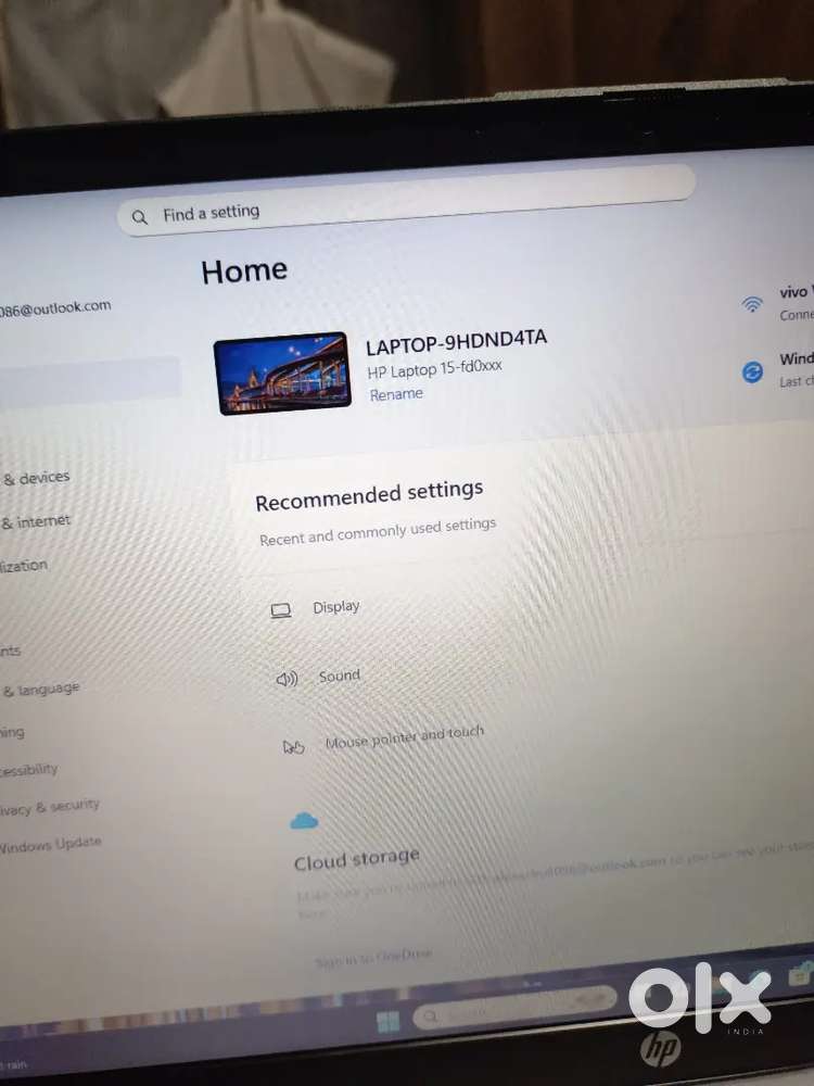 Hp laptop.
