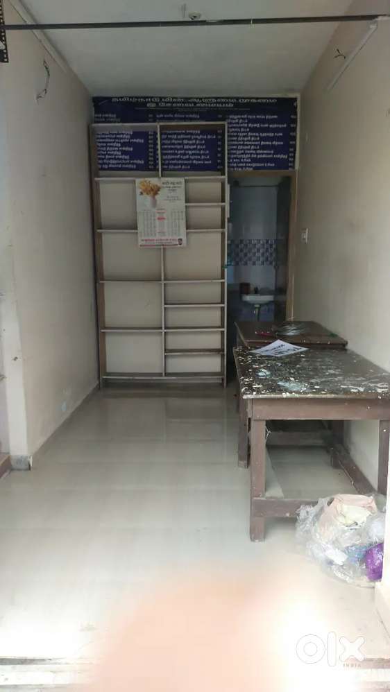 Shop for Rent attached Toilet