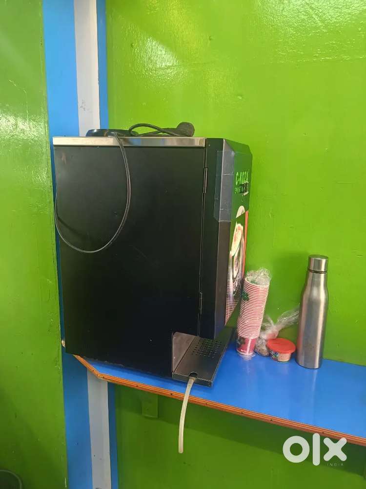 COFFEE VENDING MACHINE