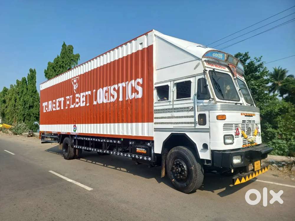 Heavy Drivers Required / டிரைவர்கள் தேவை