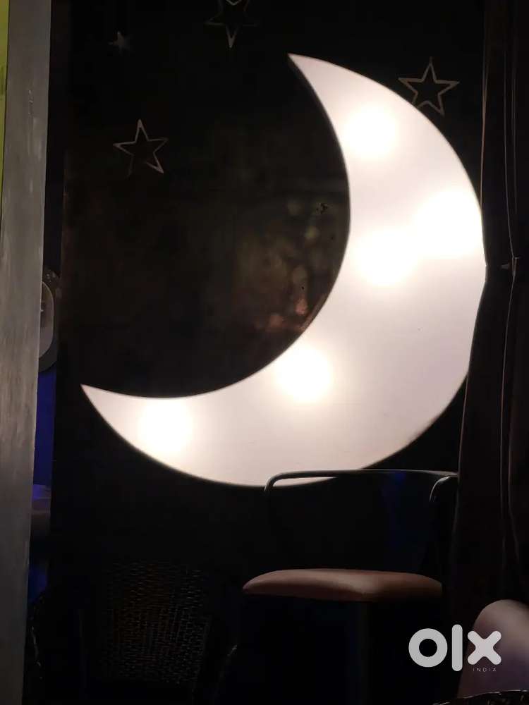 private cabin
Near SMIT 
Contact