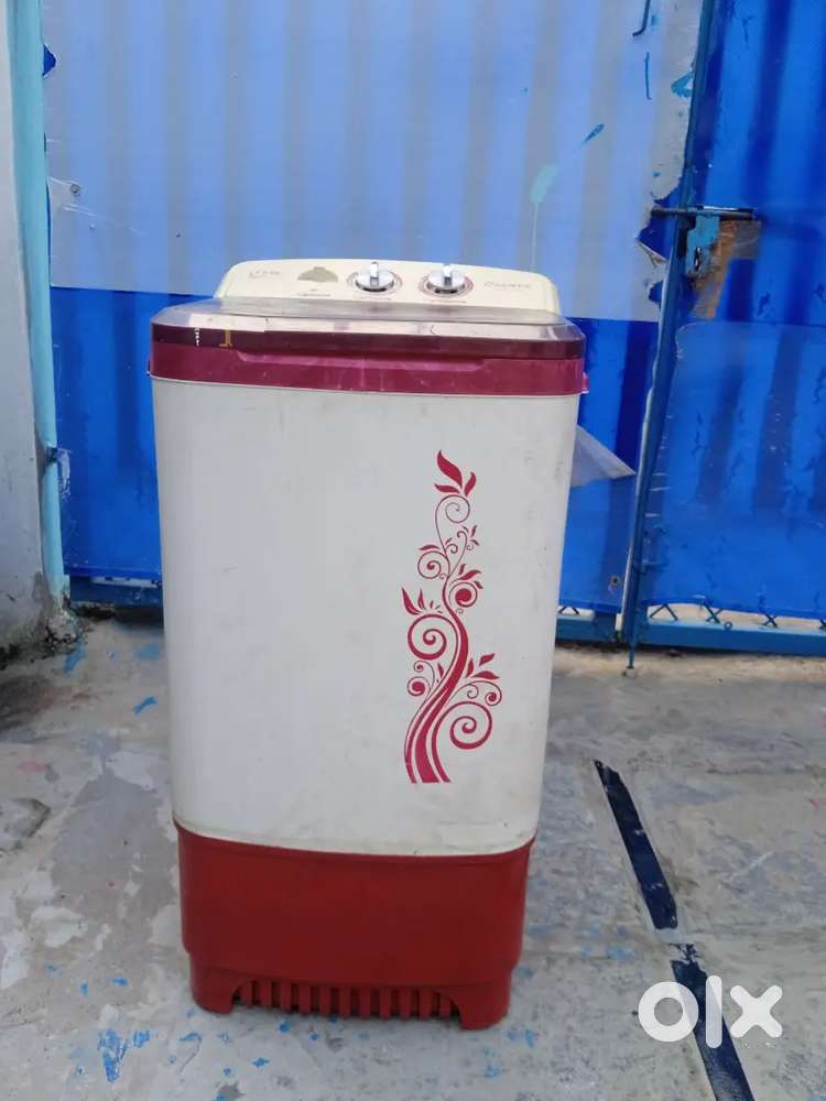 Semi automatic washer Daenx 7.5 kg good condition