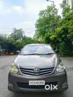 Toyota Innova 2009-2011 2.0 GX 8 STR, 2011, Diesel