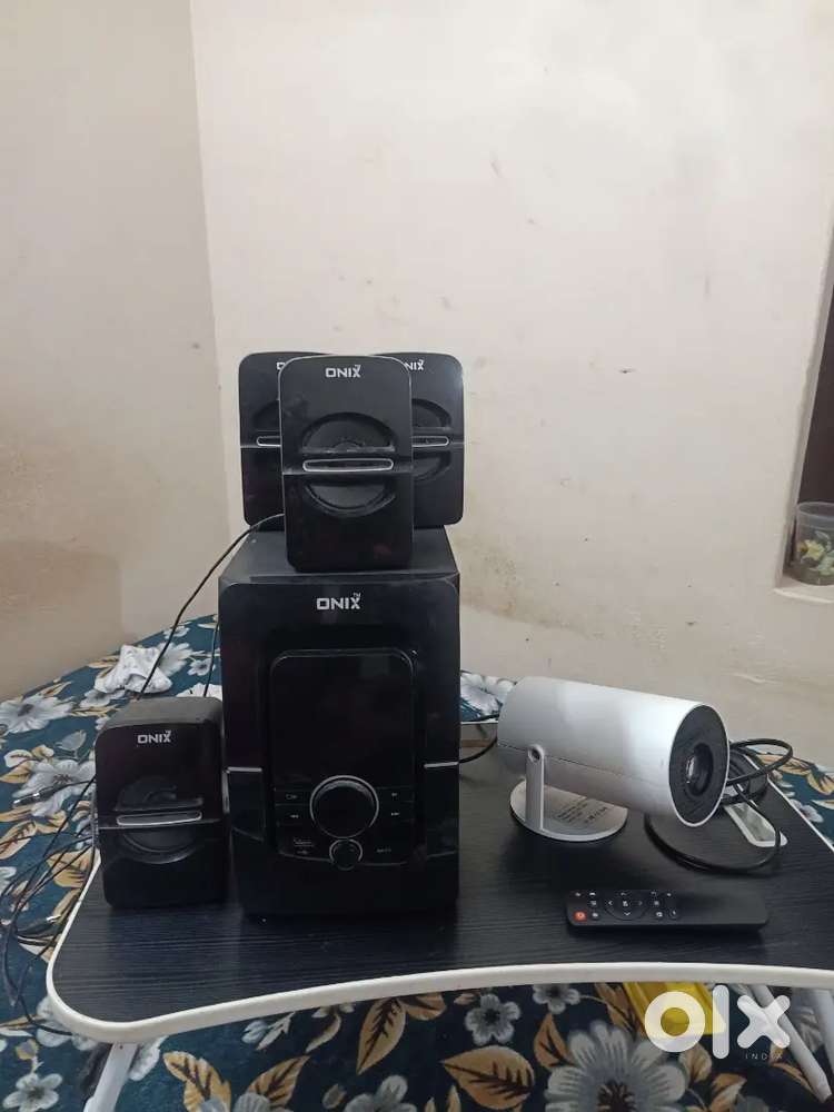 Projector( HY300) and hometheater (ONIX)