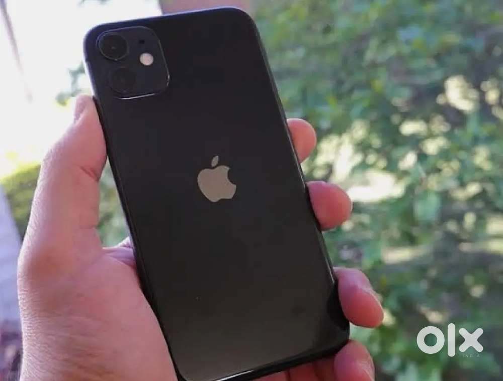 I phone 11 battery health 70 face id off