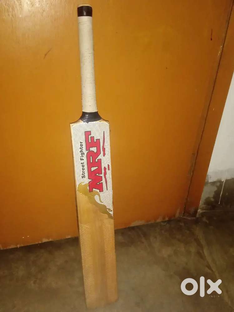 MRF bat it's good condition 2 month use