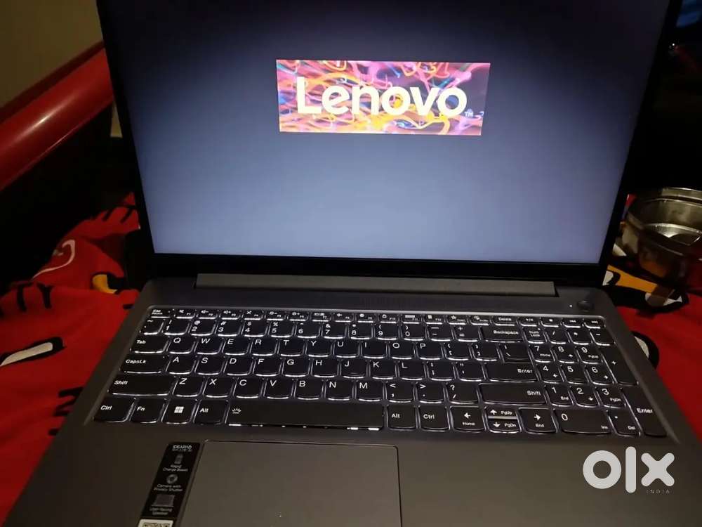 Lenovo IdeaPad Slim 3 AMD Ryzen 5 5625U(16GB RAM/512GB SSD)