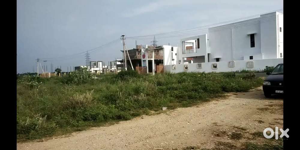 Karamadai North East Corner Plot