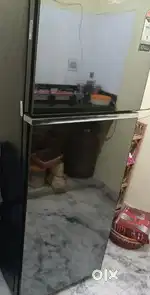 2.5 year old fridge Whirlpool good condition265L