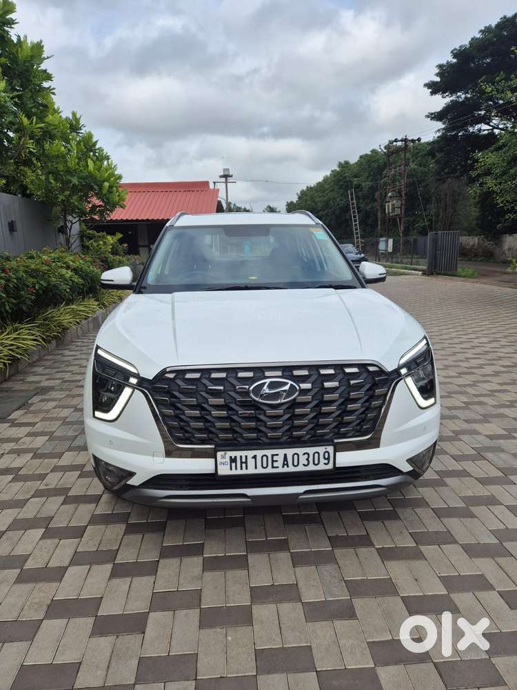Hyundai Alcazar Signature (O) 7 Seater 1.5 Diesel AT Adventure Dual ..