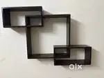 Wall hanging shelves
