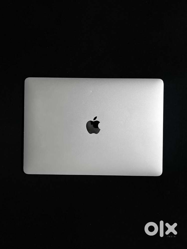Apple MacBook Air (13.3 inch, M1, 8GB, 256GB, macOS Tahoe, Space Gray)