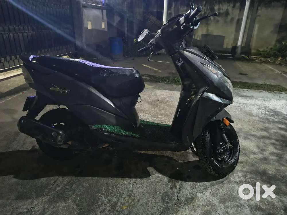 Honda Dio Scooter