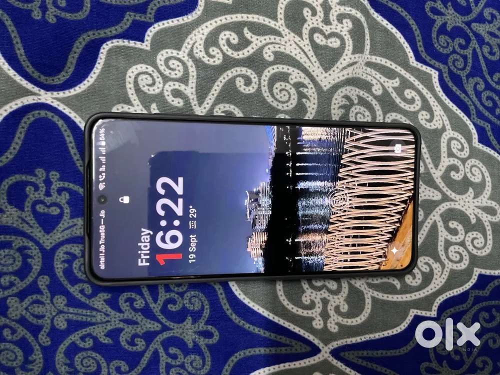 Oneplus 13 excellent condition 55K, 8 months old,no scratches,All fine