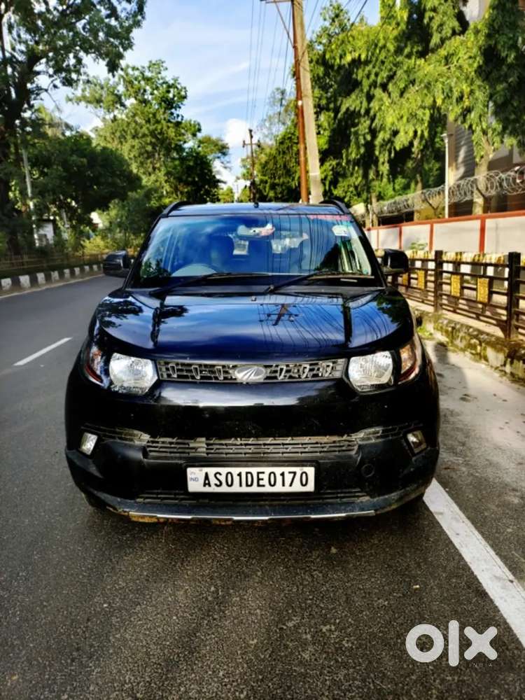 Mahindra KUV100 K6 2016 Petrol 36000 Km Driven for Sale
