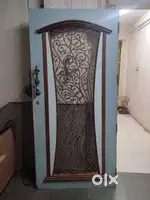 Safety door