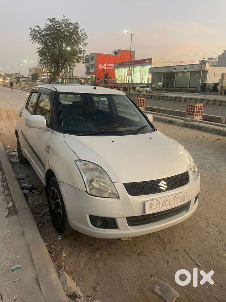 Maruti Suzuki Swift 2010 Diesel 131000 Km Driven