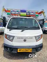 Ashok leyland bada dost i4