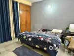 Room for rent to female