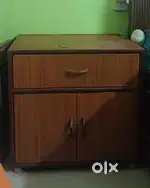 The storage unit cum side table