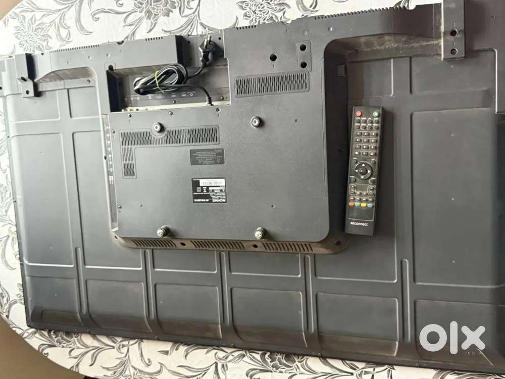 Reconnect 48 inch TV