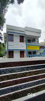 5.75 cent 4 bhk decent jn 75lakhs