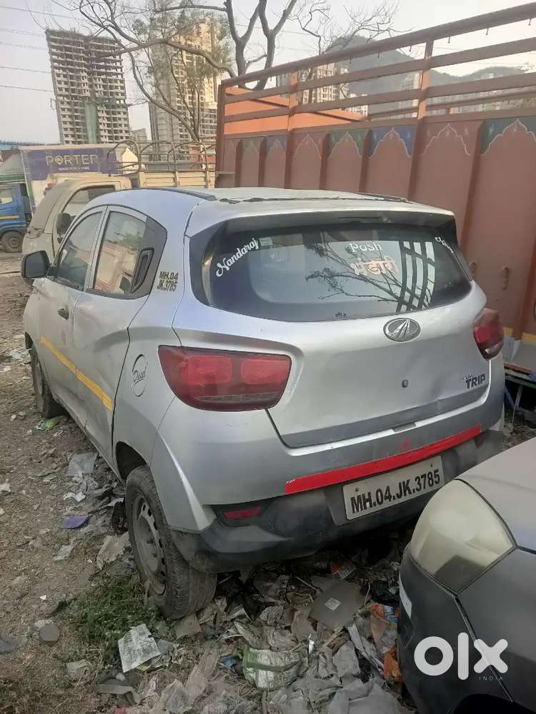 TPERMIT DIESEL MAHINDRA KUV 100 MODEL APRIL/2018 rREG INS DEC /2025