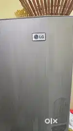 LG FRIDGE IN GOOD CONDITION