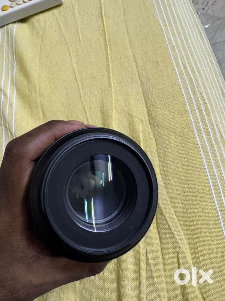 Nikon lens 105mm macro