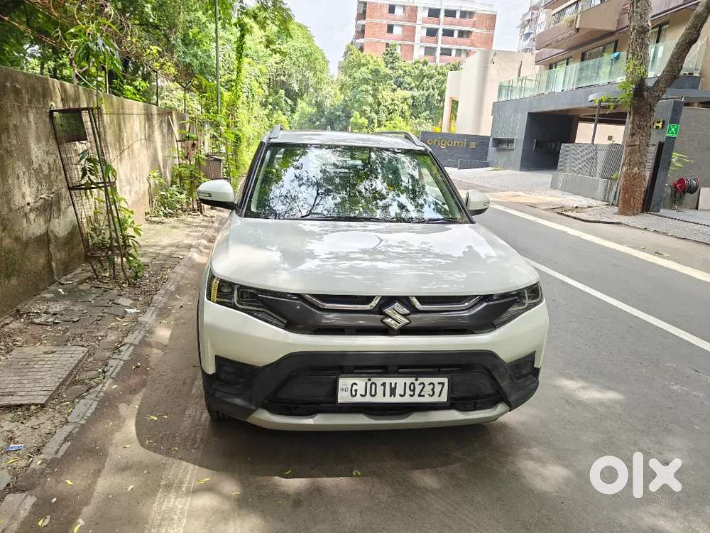 Maruti Suzuki Vitara Brezza 2023 Petrol 38000 KmSunroof