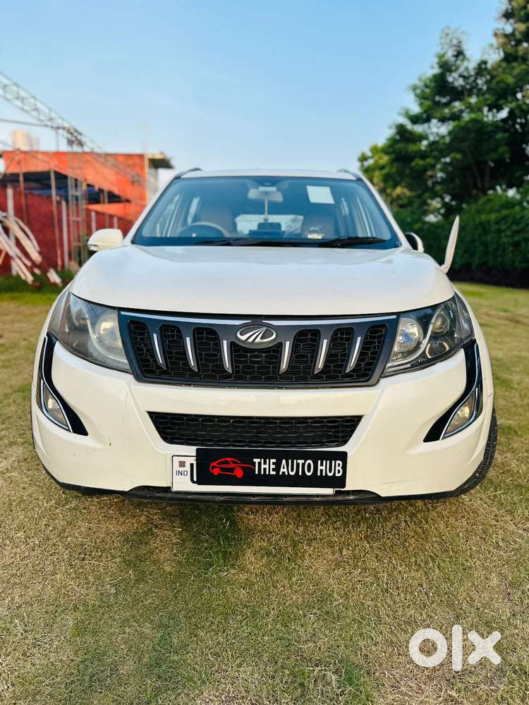 Mahindra XUV500 2.2 W10, 2016, Diesel