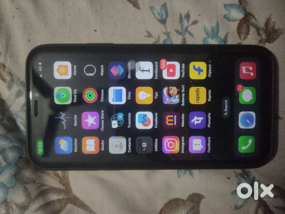 i phone x koi dikhta nhi he bas foldar dalvya he