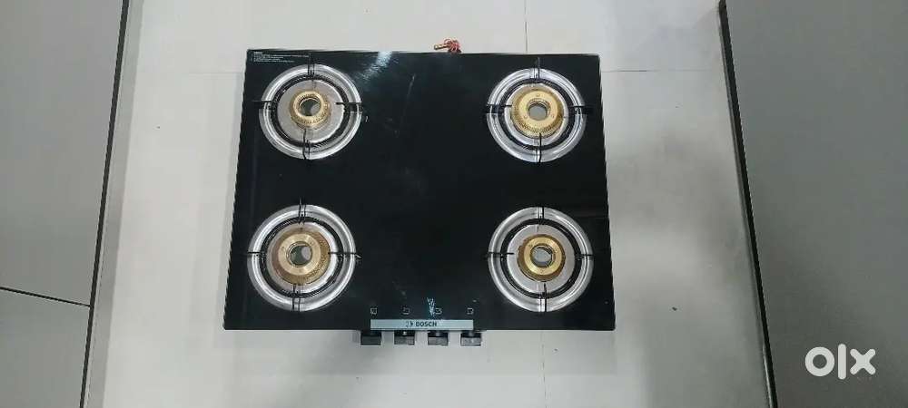 Bosch 4 burner Black Tabletop Gas stove PNP0E6W10I / 01