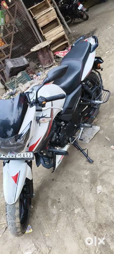 Apache RTR 160 2023 model