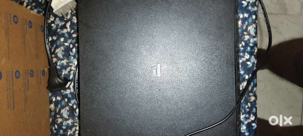 Ps4 slim 1tb j@il bre@k