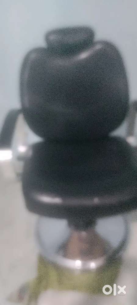 Beauty parlor Chair