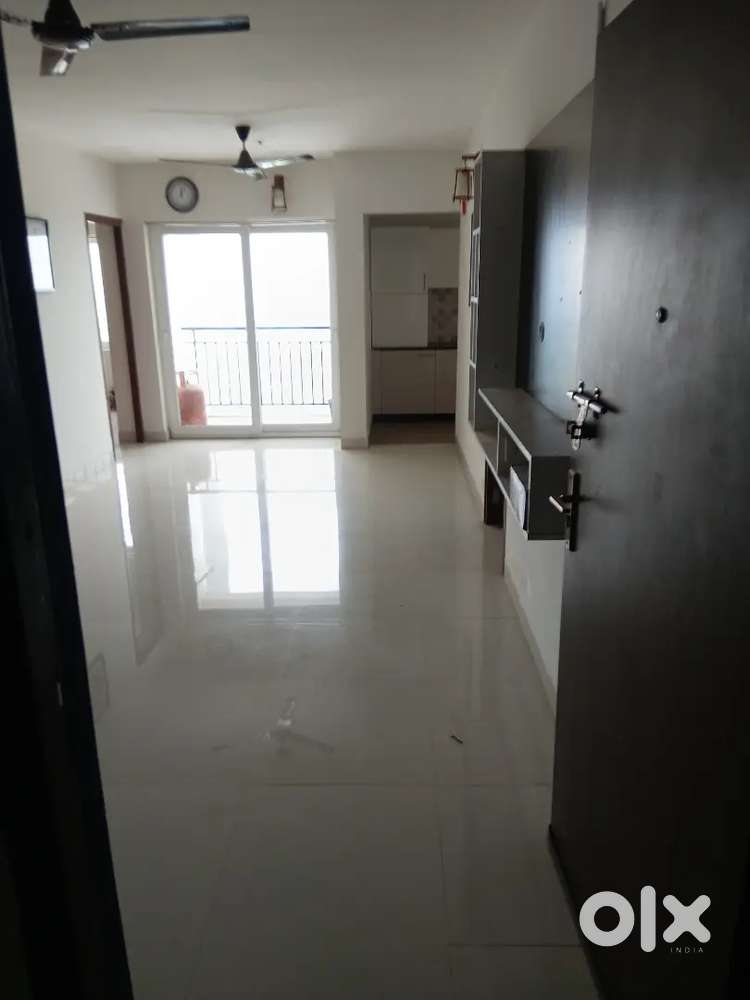2 bhk apartment for rent in gated community Altis akshara mangadu