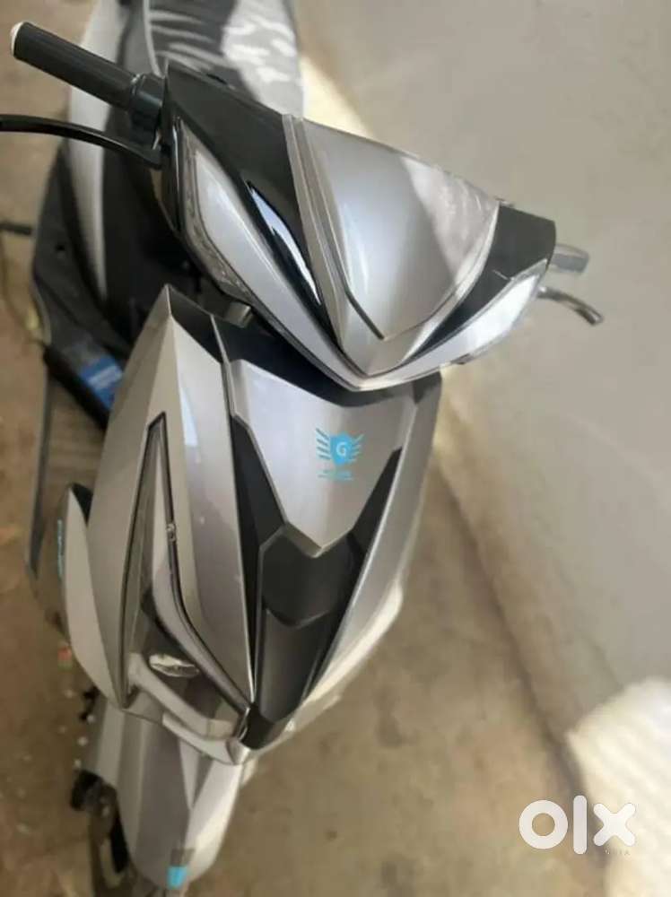 ELECTRIC SCOOTY 2MONTH OLD 60km per charge