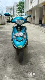 Good condition gadi hai just service karay hai brand new battery