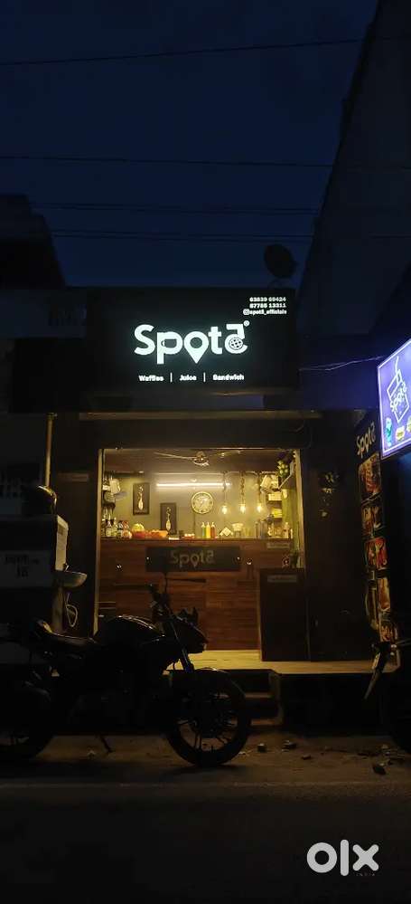 Juice and Tea shop