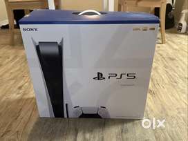 Sony PlayStation 5 Disc Edition 825GB Home Console - White