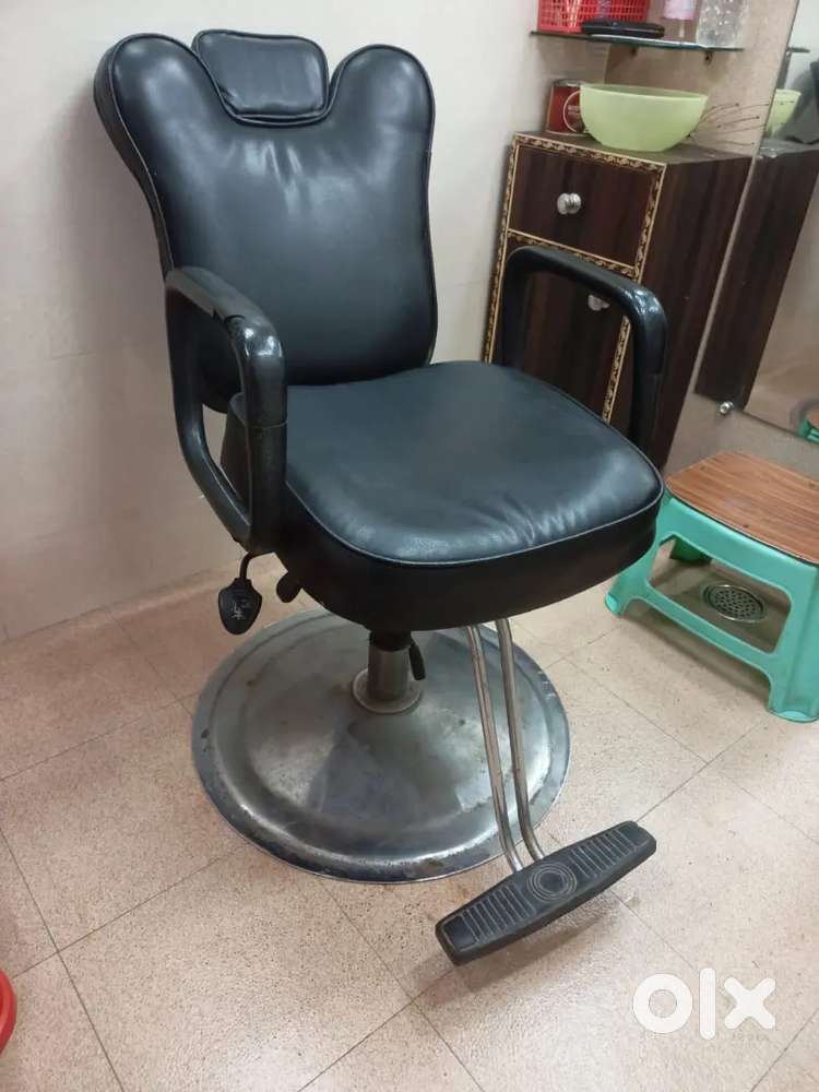 Beautiful parlour chair