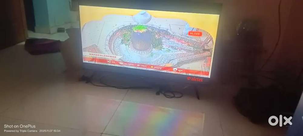 Samsung AUR70 43 INCH 4k Ultra  HD Android TV