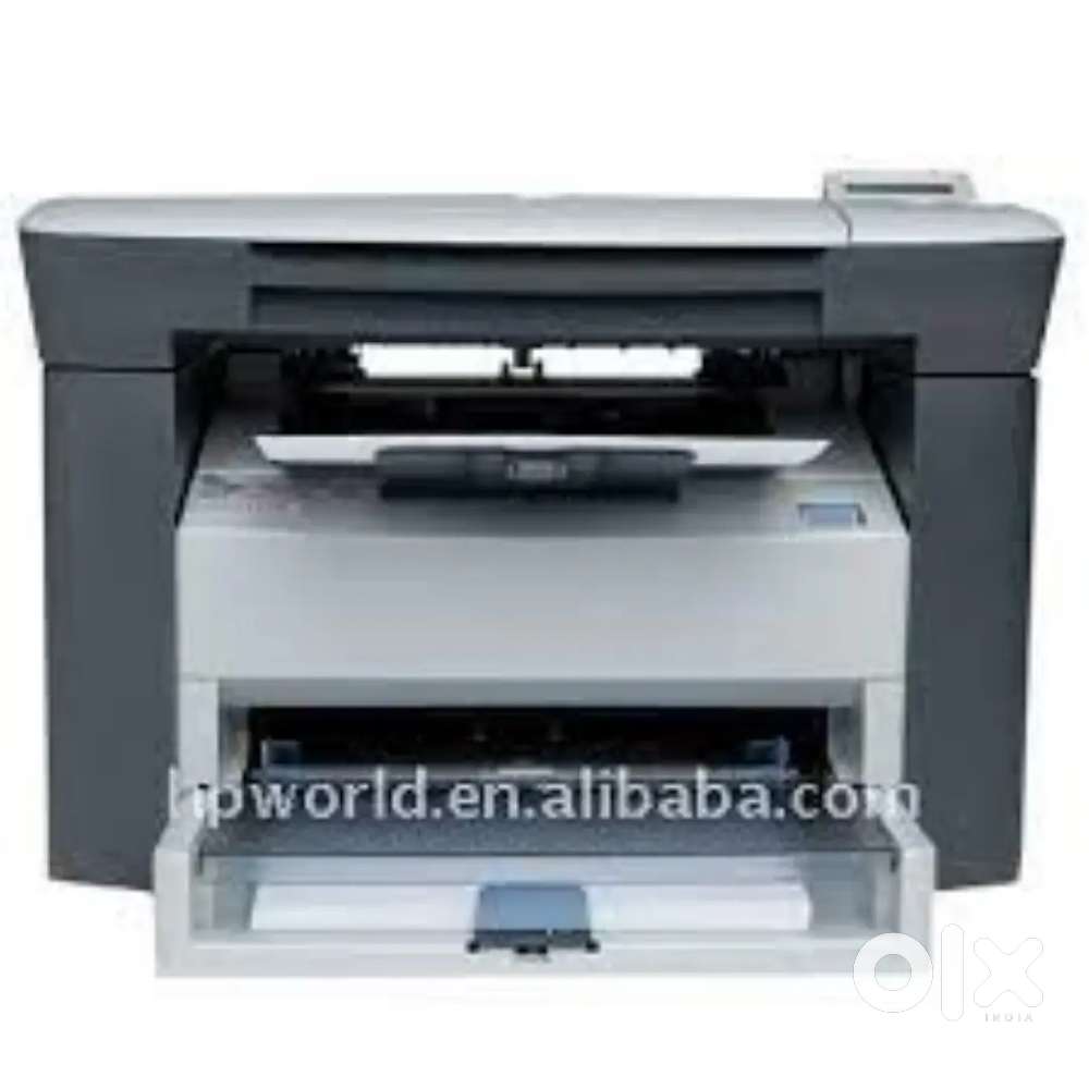 HP 1005बिलकुल नई हालत में .प्रिंट स्कैन और फोटोकॉपी के लिए