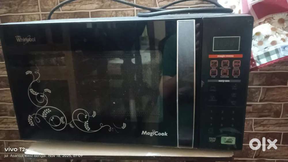 Microwave oven