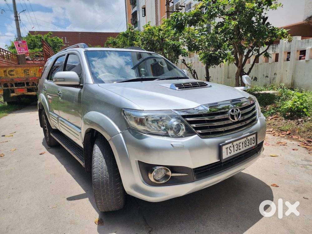 Toyota Fortuner 4X2 MT 2.8 Diesel, 2013, Diesel