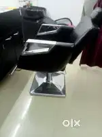 Beauty parlour chair for sale