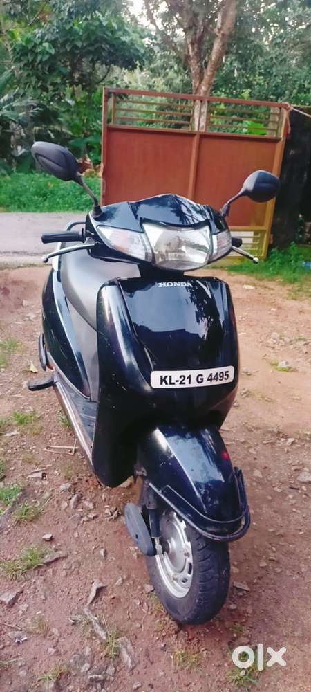 2013 model avtiva up for sale